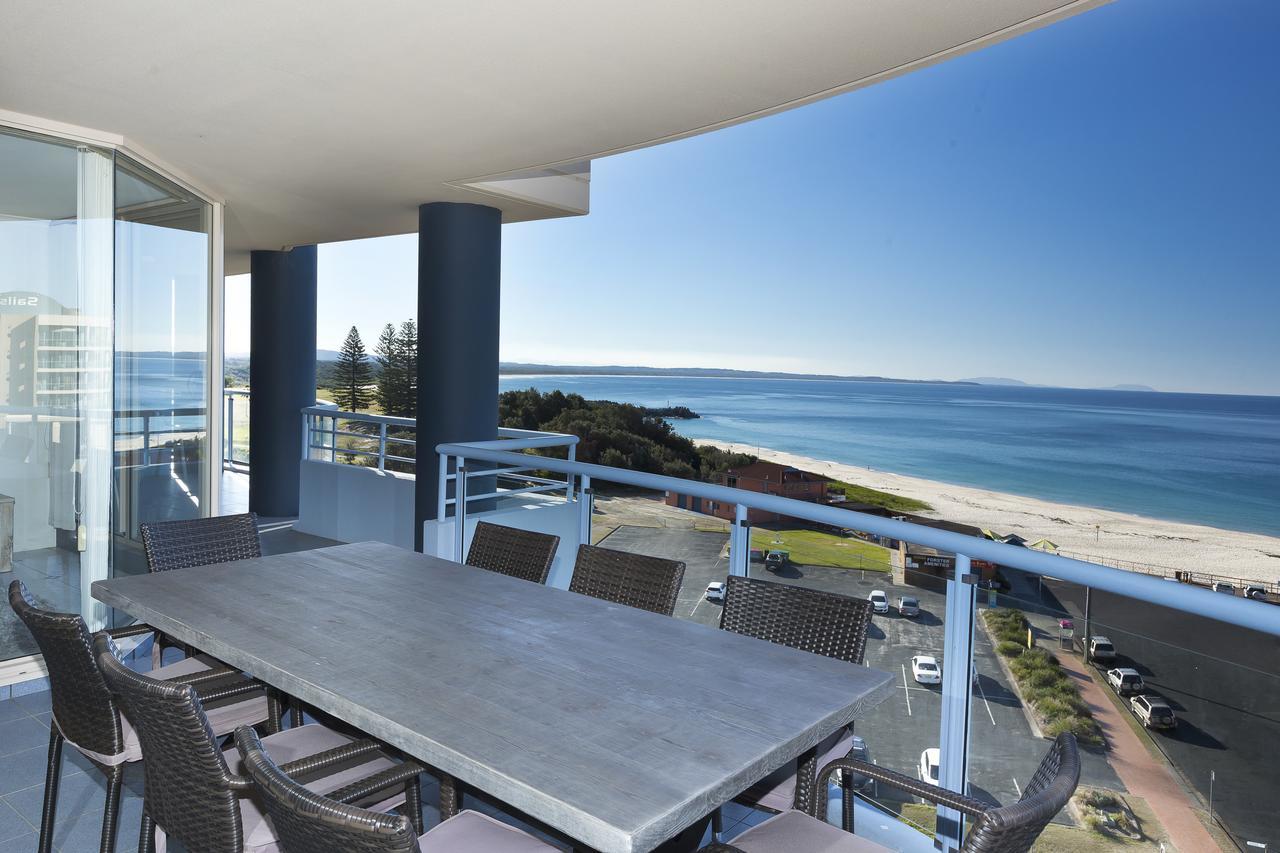 Beaches International Forster Exterior photo